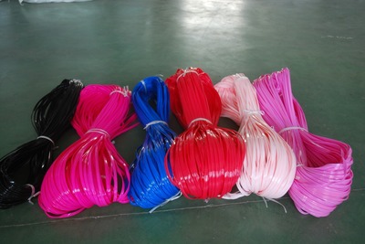 供應(yīng)箱包配件 塑料板 發(fā)泡板 嵌線 膠骨 t骨 骨條圖片,供應(yīng)箱包配件 塑料板 發(fā)泡板 嵌線 膠骨 t骨 骨條圖片大全,蘇州市群益箱包嵌線廠-