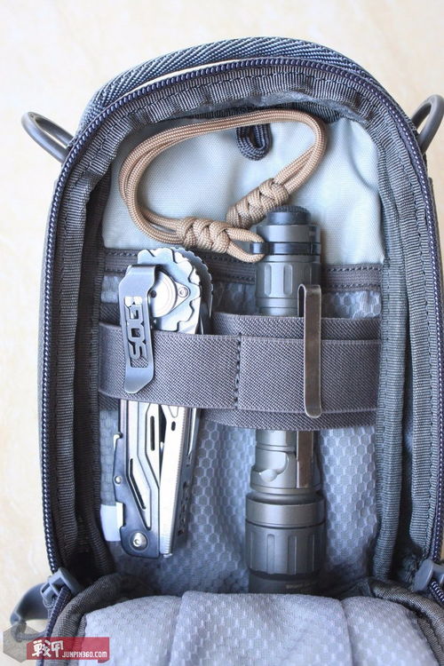 腰側的百寶囊 maxpedition dep附件包評測