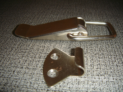 專業(yè)供應(yīng)各類箱包鎖扣 不銹鋼鎖扣、鐵搭扣的選擇與優(yōu)質(zhì)廠家推薦